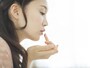 リップをポイントにすると、セクシーさが際立ちます。