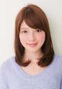 ローレイヤーのセミロングヘア