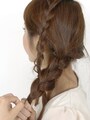 やや首をかたむけて編むとやりやすい