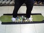 実際にボードの上に乗ってみると、スタンス幅もイメージしやすくなります！