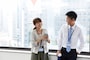 長時間一緒に過ごす社内の異性とは、やっぱり恋愛も生まれやすいもの