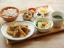 麻心ベジタブルランチプレート