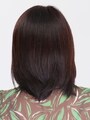 肩につくくらいのボブヘアが基本。