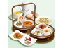 清芳春ティーラウンジ「清芳午餐（せいほうランチ）（2200円税込）」……小懐石のように彩り鮮やかな広東名菜の数々が竹籠で提供されます。デザートと中国茶は好きなものを1品選べます（画像は2019年夏のメニュー、画像提供：菜香新館）