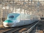 「はやぶさ」一路、東北へ