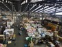 見学コースからは市場全体が見渡せます。