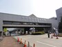 まずはここで受付をして、見学コースへ！