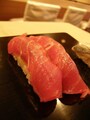 ランチ握りには赤身と中トロも