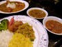 豊富なメニューで思い思いの盛り付けを