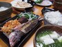 伊是名