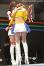 前回グランプリの美波千夏ちゃんと喜びを分かち合う立花サキちゃん