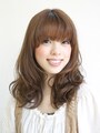 ミディアム　パーマ　女性