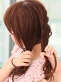 編み込んだ毛束が崩れないように注意
