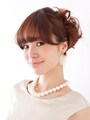 シニヨンのやり方！ロングヘアで作るボリューミーな簡単ヘアアレンジ