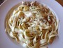 ランチパスタはいろんな種類があり約12ドル