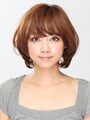 丸いシルエットがフェミニンなふんわりショート