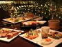 イルミネーションを楽しみながら豪華なお料理を