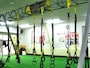 「たったこれだけで？」と、つい疑いたくなるが、本当にこれだけで数百通りのトレーニングが可能。体位を調整することで、負荷も変えられる