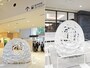 1階吹き抜け空間（左）と地下4階みなとみらい線接続口（右）では「noiz architects.」デザインのパブリックアートがお出迎え