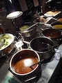 エスタ ヴィーヴォ カレーのブッフェ台
