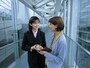 女性のファッションは選択肢が多く、ライフステージによって変化を余儀なくされます。＜堅実派＞と＜柔軟派＞に加えて、状況を見極めることが肝心です。