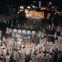 青森ねぶた祭 夜のねぶた運行