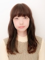 胸上のローレイヤースタイル
