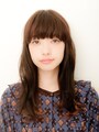 胸上のローレイヤースタイル