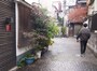細い路地が迷路のように続いている