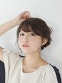 簡単で崩れにくい編み込みヘアアレンジ