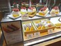 「Ivorish渋谷」のフレンチトーストギフト「ロングビーチ」（レギュラー幅11×高さ10×長さ26cm・税抜3800円、ハーフサイズ幅11×高さ10×長さ12cm・税抜1800円）