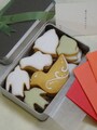 「菓子工房ルスルス」の「鳥のかたちクッキー」（19枚入税込1728円）
