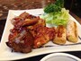 人気一品メニューの「焼き鳥（たれ）」