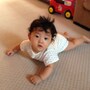 赤ちゃんとカーペット