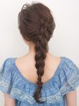 アナと雪の女王のエルサ風三つ編みヘアアレンジ