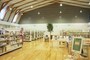 紫波町図書館の館内