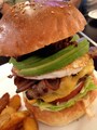 近郊のバーガーショップめぐりも楽しいです。