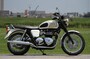 トライアンフ ボンネビルT100 ライトビュー