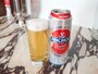 スタンダードのアンカービール、ふわっとした軽い泡立ちです。