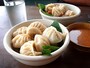 蒸し餃子　モモ　