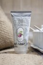 Once upon a time ハンドクリーム　55ml　 125バーツ（約380円）　パッケージも美しく、 お手頃価格なのが魅力