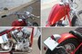 真っ赤なりジッドフレームに無駄を削ぎ落したハンドルやタンク、リアフェンダーを備える。そして心臓は1961年式のパンヘッドエンジンだ。