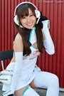 鴻上聖奈／レーシングミクサポーターズ