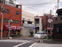 これはちょっと期待させる商店街だ