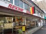 大きなパン屋さんで、パンの種類は多数