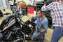 お店の選び方でバイクライフが決定する、と言っても過言ではありません。それほどに、お店選びは重要なポイントなのです。