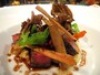 和牛サーロインに黒コショウを纏わせて 野菜のフリットと共に