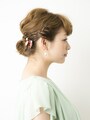 自分で簡単！大人っぽいシニヨン風アップヘアスタイル