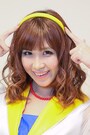 かなちゃんお気に入りはシンボルとも言える黄色いカチューシャ