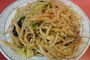 これはおいしい。麺がスープをたっぷり吸い込んでいる。
